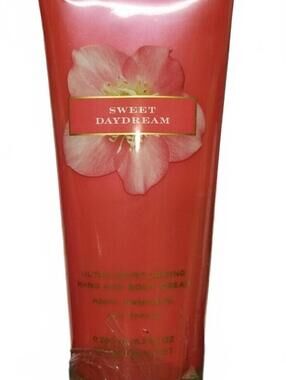 NEW Victoria's Secret Sweet Daydream Ultra Moisturizing Hand & Body Cream 6.7 OZ